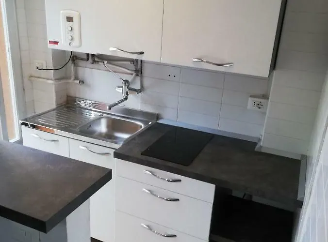 Apartament Carlo Mayr Ferrara