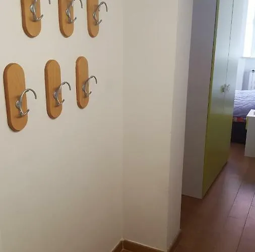 Apartament Carlo Mayr Ferrara