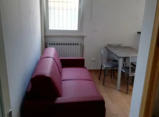 아파트 Carlo Mayr 페라라